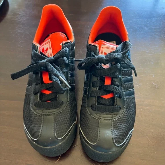 Adidas Ortholite Kids Sneakers Sz 4 - Picture 1 of 10